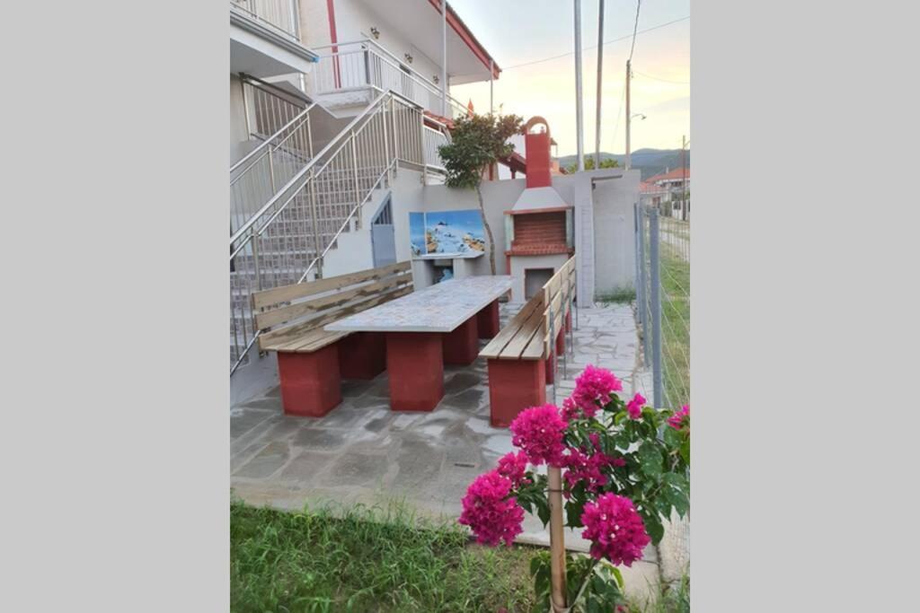 Villa Fer Forze You Have The Feeling Of Your Own Holiday Home 아스프로발타 외부 사진