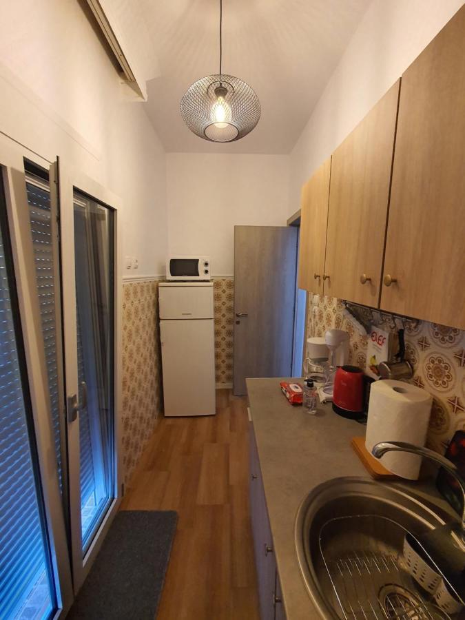 Villa Fer Forze You Have The Feeling Of Your Own Holiday Home 아스프로발타 외부 사진
