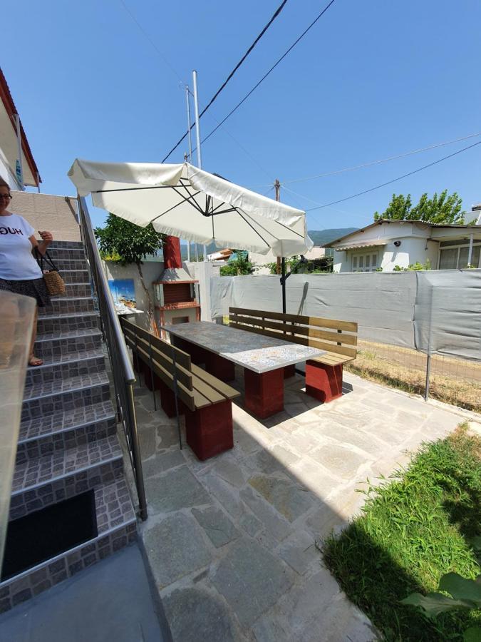 Villa Fer Forze You Have The Feeling Of Your Own Holiday Home 아스프로발타 외부 사진